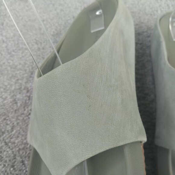 Caslon Sandals Womens Size 7.5 Shoes Thong Sandal Sage Green Slip On Leather - Picture 6 of 12